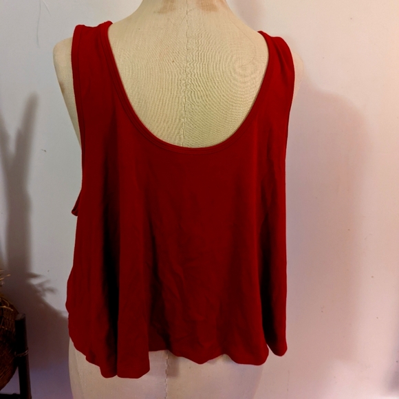 Fabletics crop top NWOT - Picture 1 of 4